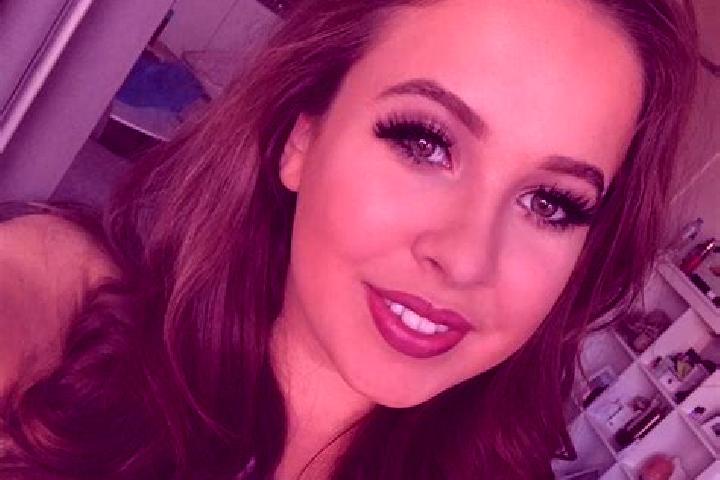 Ariana, 36, a blonde brown-eyed mixed companion based in Balria. Offering Roleplay, Overnight, GFE, Prostate Massage, CIM. Available for incall and outcall, ...