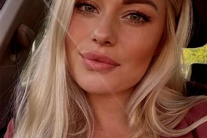 Ariana, 36, a blonde hazel-eyed caribbean companion based in Telagasari. Offering GFE, Fetish, Overnight. Available for incall and outcall, day and evening d...