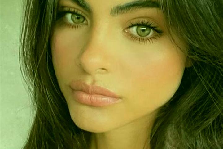 Ariana, 36, a brunette green-eyed mixed companion based in McRae. Offering Erotic Massage, Domination, BDSM, Girlfriend Experience. Available for incall and ...