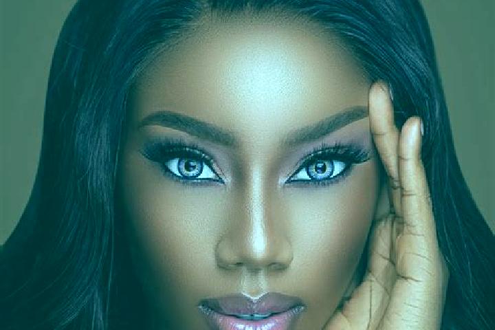 Ariana, 36, a red blue-eyed ebony companion based in Banos de Molgas. Offering Duos, Striptease, Girlfriend Experience, Roleplay. Available for incall and ou...