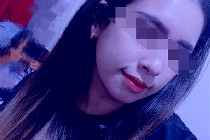 Ariana, 36, a red dark-eyed slavic companion based in Las Trojes. Offering Massage, Duos, OWO, Fetish. Available for incall and outcall, overnight bookings a...