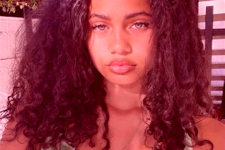 Ariana, 36, a red green-eyed mixed companion based in Jatiroto. Offering Fetish, Girlfriend Experience, OWO, Domination. Available for incall and outcall, ov...