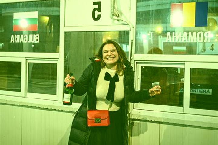 Ariana, 36 — Escort in Borleasa, Romania
