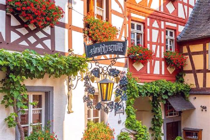 Ariana, 36 — Escort in Durmentingen, Germany