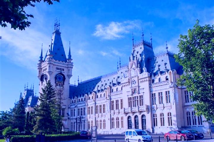 Ariana, 36 — Escort in Gorunesti, Romania