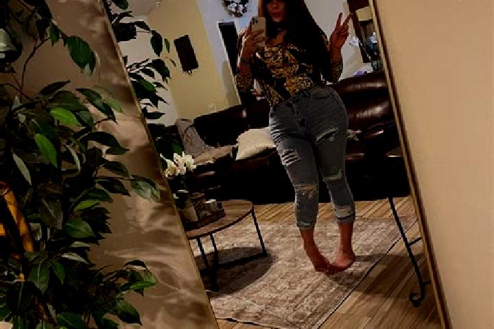 Ariana, 36 — Escort in June Park, United States