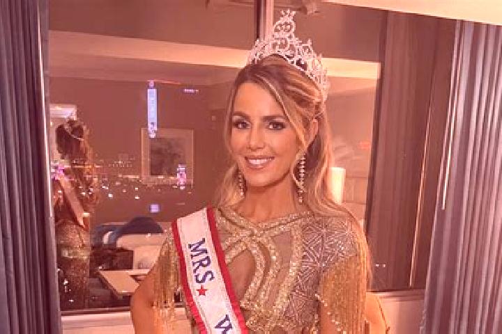 Ariana, 36 — Escort in Nieste, Germany