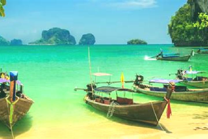 Ariana, 36 — Escort in Sena, Thailand