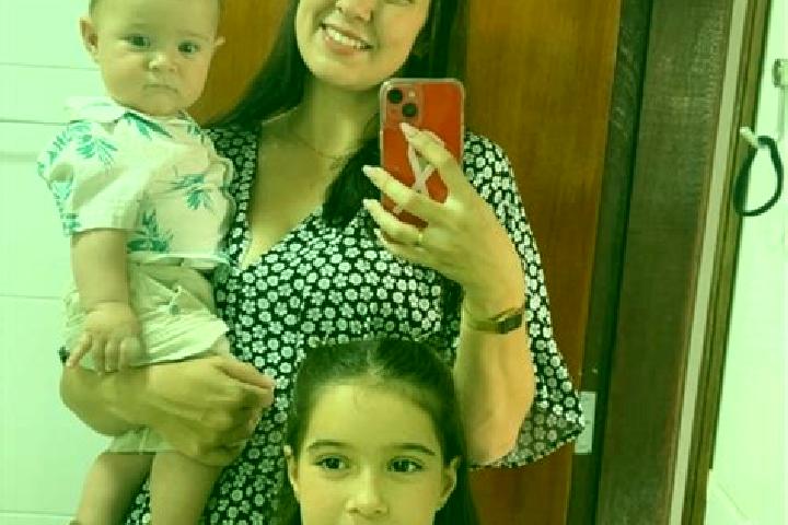 Ariana, 36 — Escort in Serranos, Brazil