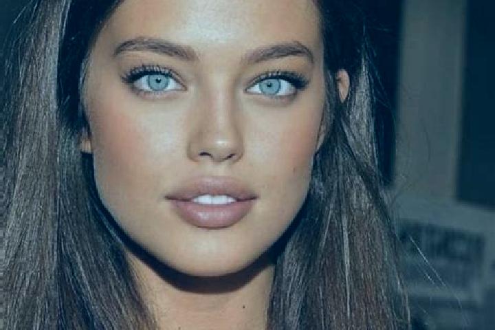 Ariana, 37, a brunette blue-eyed mixed companion based in San Lucas Totolmaloya. Offering Duos, Girlfriend Experience, 69, OWO. Available for incall and outc...