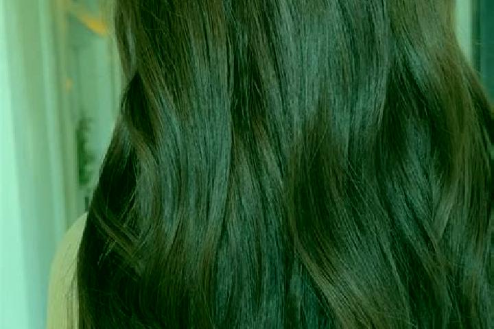 Ariana, 37, a red brown-eyed middle eastern companion based in Tamboril do Piaui. Offering Erotic Massage, Domination, Dinner Date, Duos, Striptease. Availab...