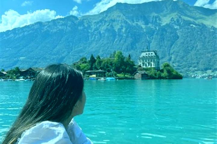 Ariana, 37 — Escort in Luthern, Switzerland