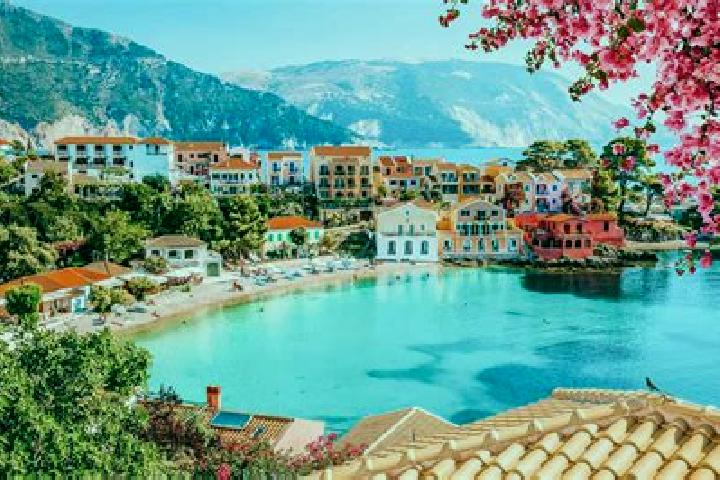 Ariana, 37 — Escort in Polykarpi, Greece