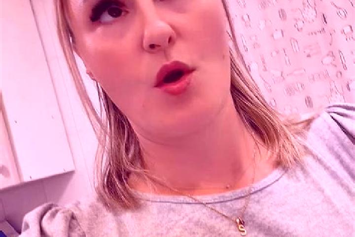 Ariana, 37 — Escort in Pruna, Spain