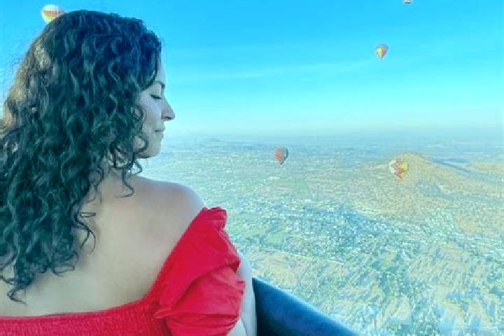 Ariana, 37 — Escort in Querendas, Mexico