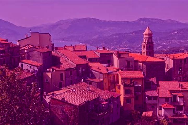 Ariana, 37 — Escort in San Giovanni A Piro, Italy
