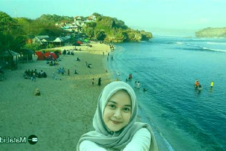 Ariana, 37 — Escort in Sidowayah Kidul, Indonesia