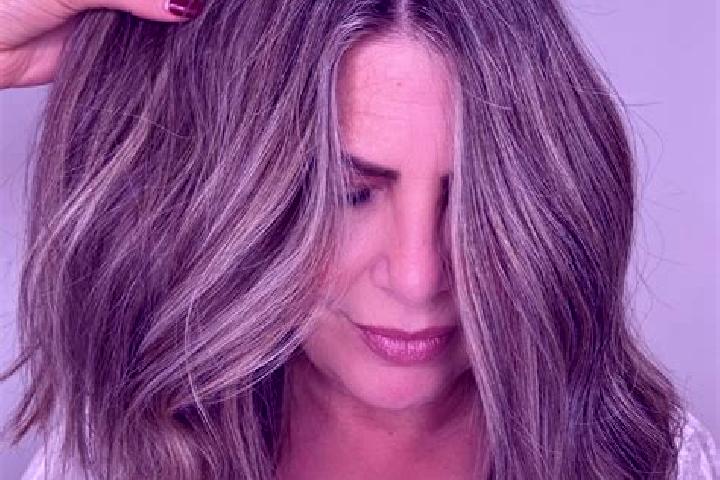 Ariana, 38, a dark blonde grey-eyed mediterranean companion based in Rio Tinto. Offering 69, Party Girl, Domination, Striptease. Available for incall and out...