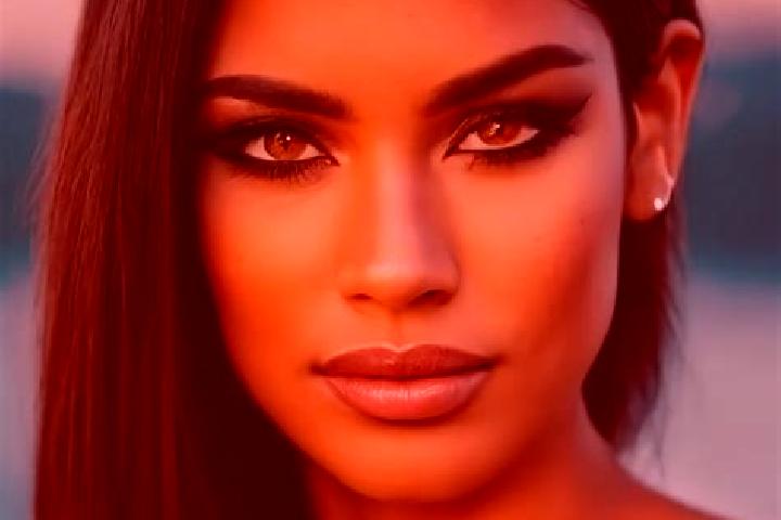Ariana, 38, a red grey-eyed latina companion based in Maritas. Offering OWO, Domination, Overnight. Available for incall and outcall, overnight bookings avai...