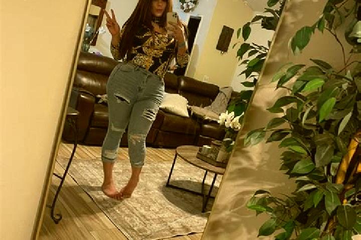 Ariana, 38 — Escort in Belfast, United States