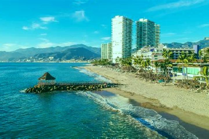 Ariana, 38 — Escort in Costa de Oro, Mexico
