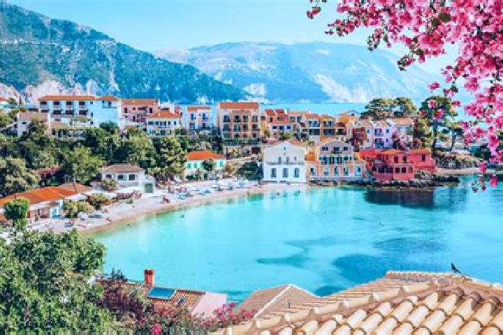 Ariana, 38 — Escort in Garefeion, Greece