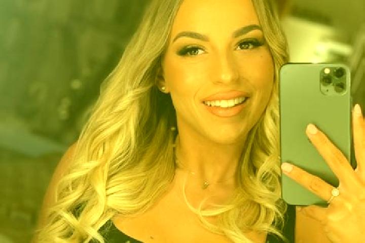 Ariana, 38 — Escort in Kecsked, Hungary