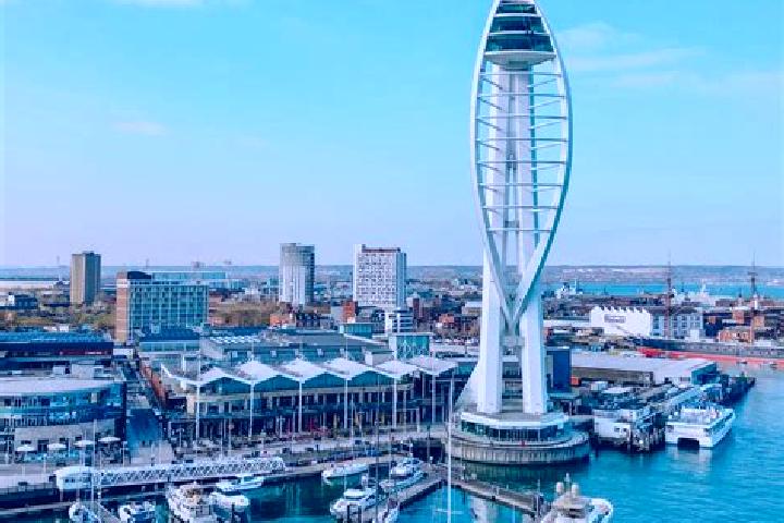 Ariana, 38 — Escort in Portsmouth, United Kingdom