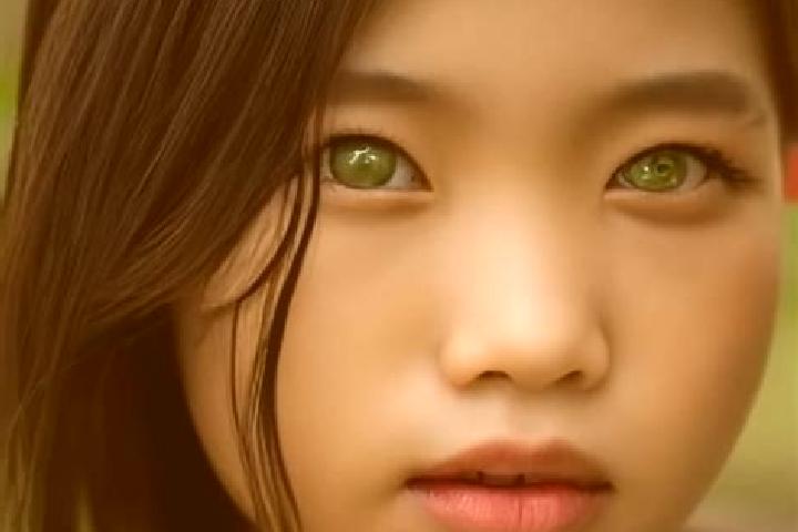 Ariana, 39, a black green-eyed asian companion based in Arlanzon. Offering Tantra, Fetish, Massage, GFE. Available for incall and outcall, day and evening da...