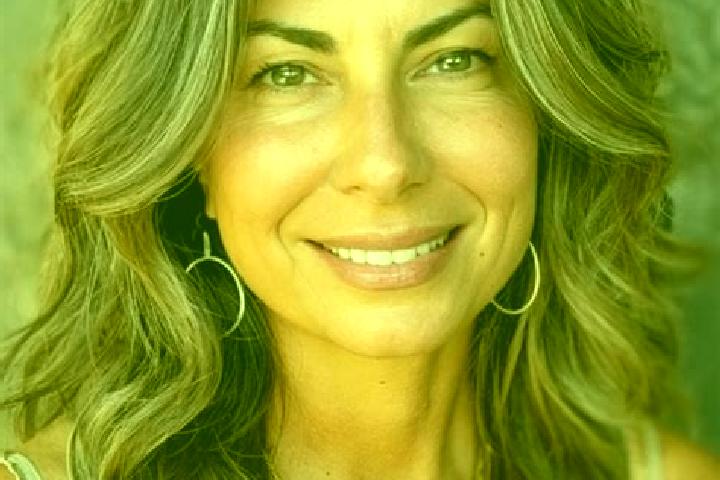 Ariana, 39, a brunette grey-eyed middle eastern companion based in Santa Maria a Valle. Offering Striptease, OWO, Dinner Date. Available for incall and outca...