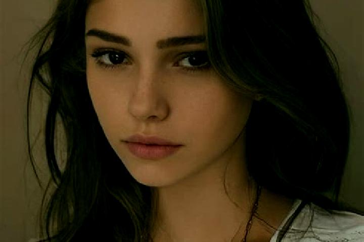 Ariana, 39, a chestnut grey-eyed slavic companion based in Xmatkuil. Offering A-Level, OWO, Fetish, Overnight, Travel Companion. Available for incall and out...