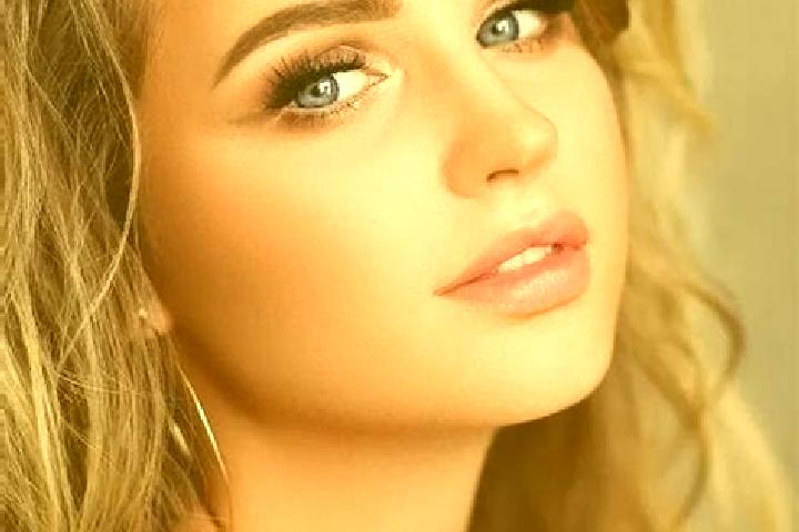 Ariana, 39, a dark blonde blue-eyed middle eastern companion based in Sela. Offering Dinner Date, Travel Companion, Massage, GFE. Available for incall and ou...