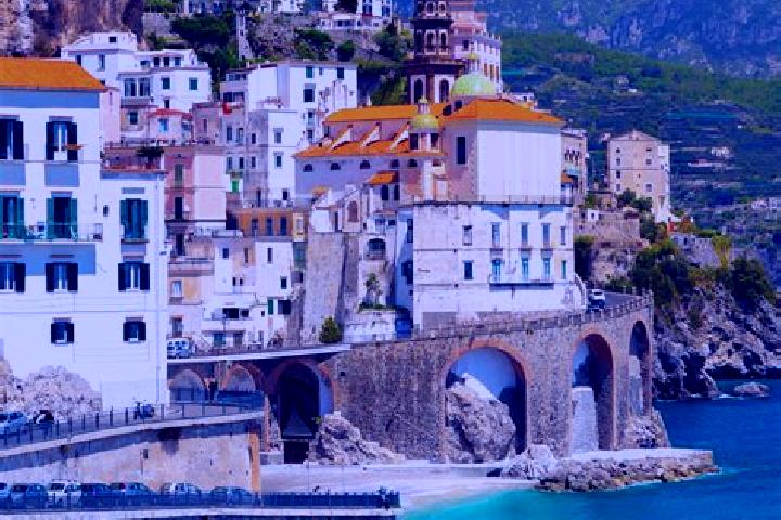Ariana, 39 — Escort in Carlino, Italy