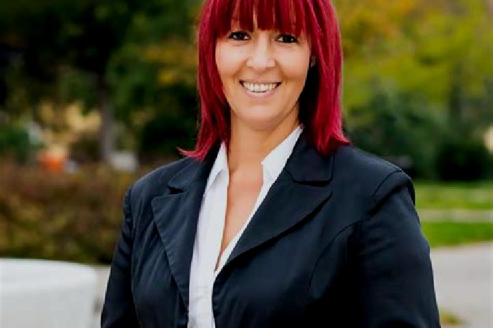 Ariana, 39 — Escort in Diosjeno, Hungary