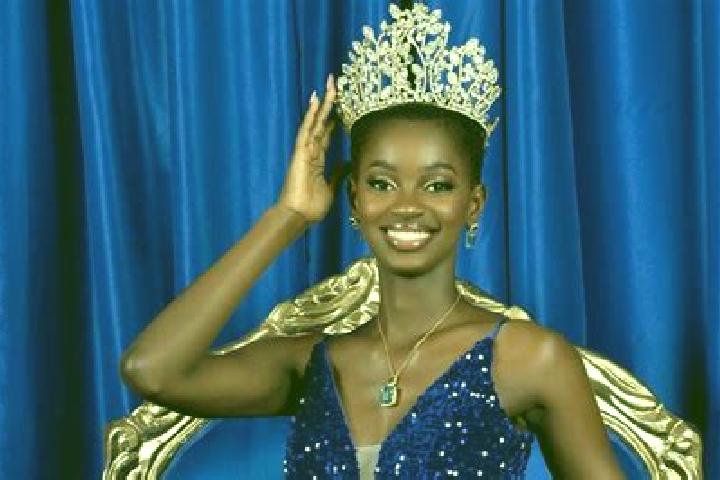Ariana, 39 — Escort in Kouassi Nguessankro, Ivory Coast