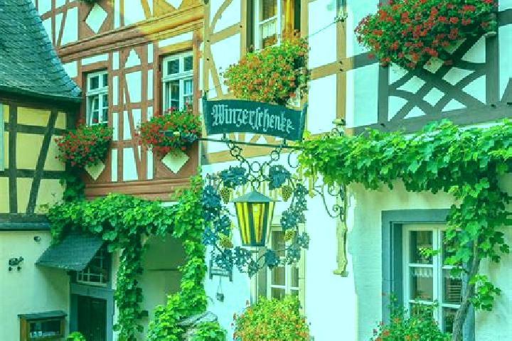 Ariana, 39 — Escort in Nottfeld, Germany