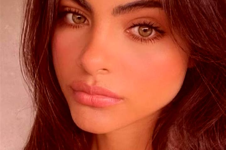 Aubrey, 20, a brunette green-eyed indian companion based in Lasalgaon. Offering GFE, Girlfriend Experience, Travel Companion, Fetish, Deep French Kissing. Av...