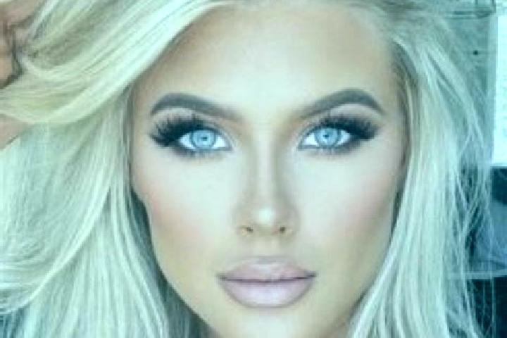 Aubrey, 20, a platinum blonde grey-eyed asian companion based in Seshote. Offering Duos, Erotic Massage, Roleplay, Domination, Girlfriend Experience. Availab...