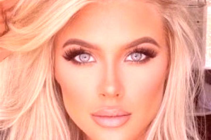 Aubrey, 20, a platinum blonde hazel-eyed european companion based in Golaiesti. Offering GFE, Couples. Available for incall and outcall, day and evening dates.