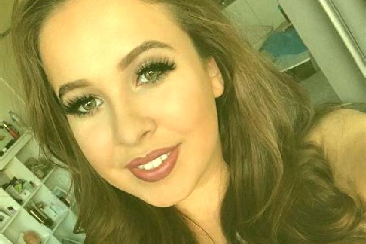 Aubrey, 20, a red dark-eyed ebony companion based in Gersthofen. Offering 69, Dinner Date. Available for incall and outcall, day and evening dates.