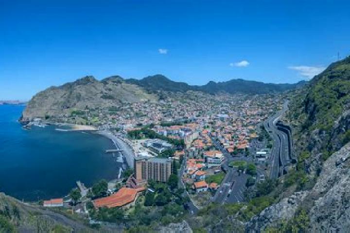 Aubrey, 20 — Escort in Calheta, Portugal