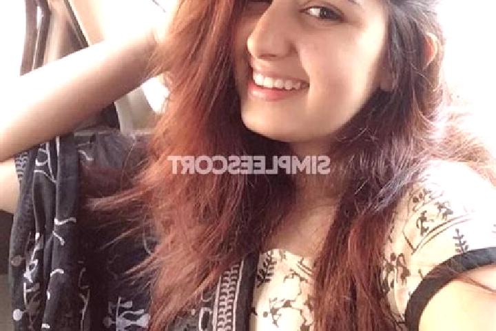 Aubrey, 20 — Escort in Koppal, India