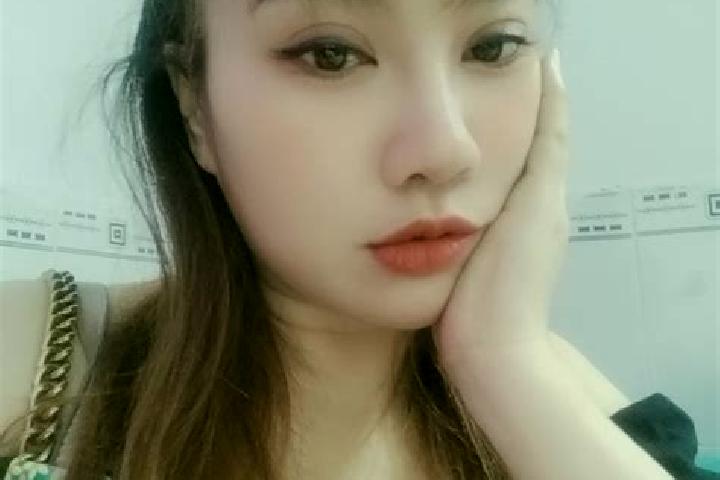Aubrey, 20 — Escort in Nang Mau, Vietnam