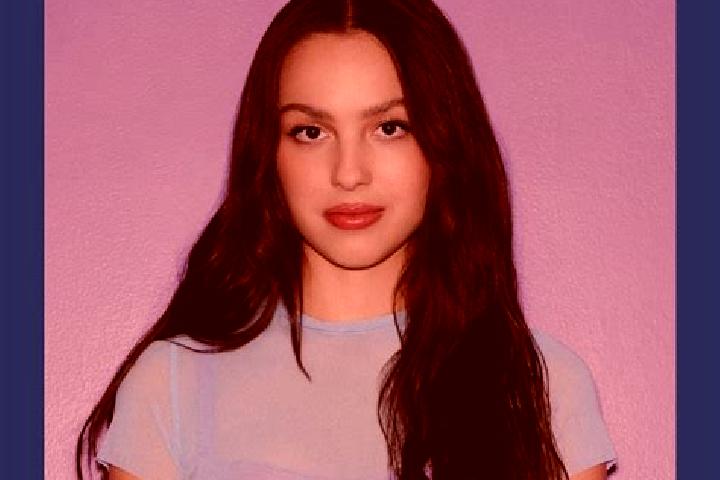 Aubrey, 20 — Escort in Sideropolis, Brazil