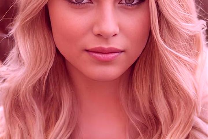 Aubrey, 21, a blonde amber-eyed slavic companion based in Santa Maria Guadalupe Tecola. Offering Deep French Kissing, A-Level, Dinner Date. Available for inc...