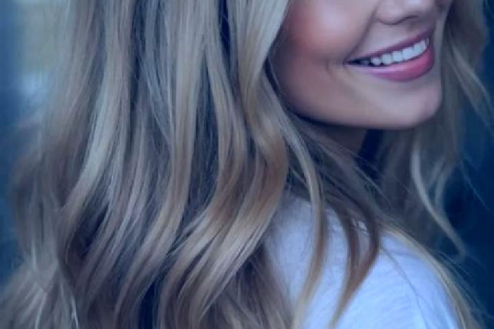 Aubrey, 21, a blonde hazel-eyed caucasian companion based in Socorro. Offering Massage, OWO, Couples. Available for incall and outcall, overnight bookings av...