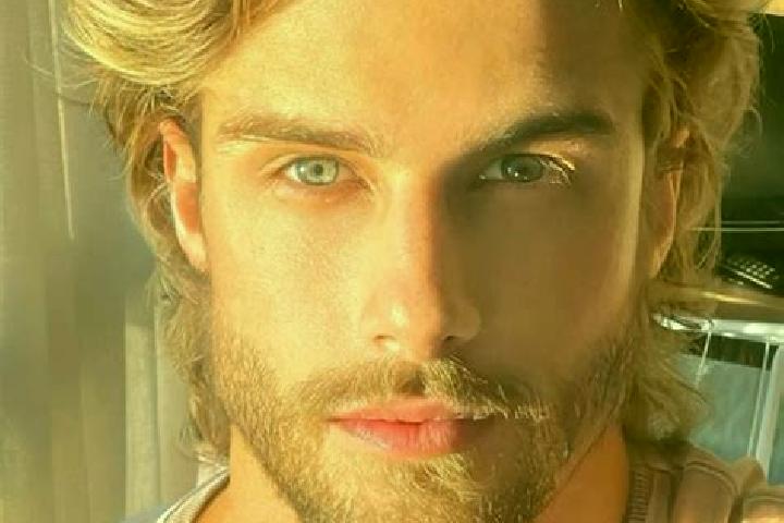 Aubrey, 21, a dark blonde blue-eyed caribbean companion based in Chagny. Offering Massage, Tantra, Duos. Available for incall and outcall, overnight bookings...