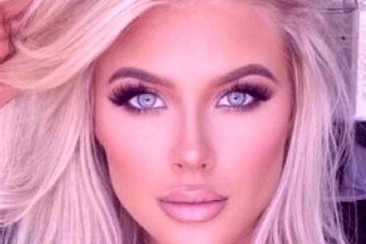Aubrey, 21, a platinum blonde dark-eyed mixed companion based in Courville-sur-Eure. Offering OWO, Fetish, Girlfriend Experience, CIM, Massage. Available for...