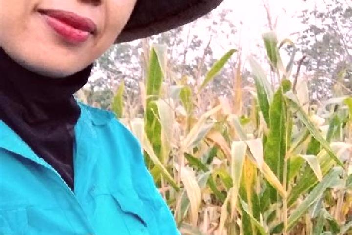 Aubrey, 21 — Escort in Mliwang, Indonesia