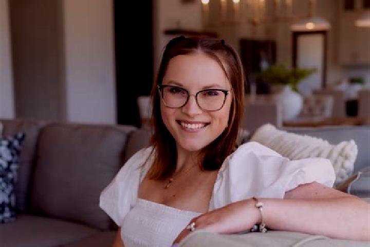 Aubrey, 21 — Escort in Neenah, United States